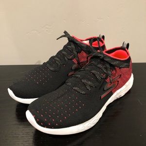 skechers go run 6 silver